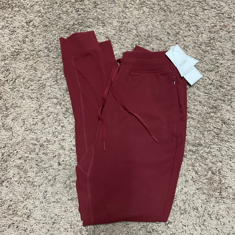 Buffbunny Vineyard Red Joggers